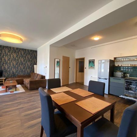 2 Bedroom 107 M2 Loft With Balcony Budapest Extérieur photo