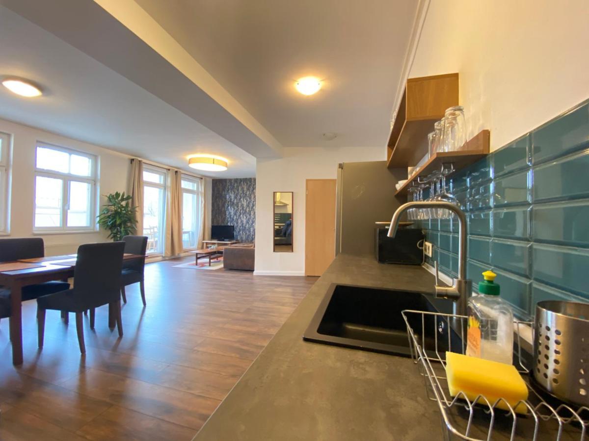 2 Bedroom 107 M2 Loft With Balcony Budapest Extérieur photo