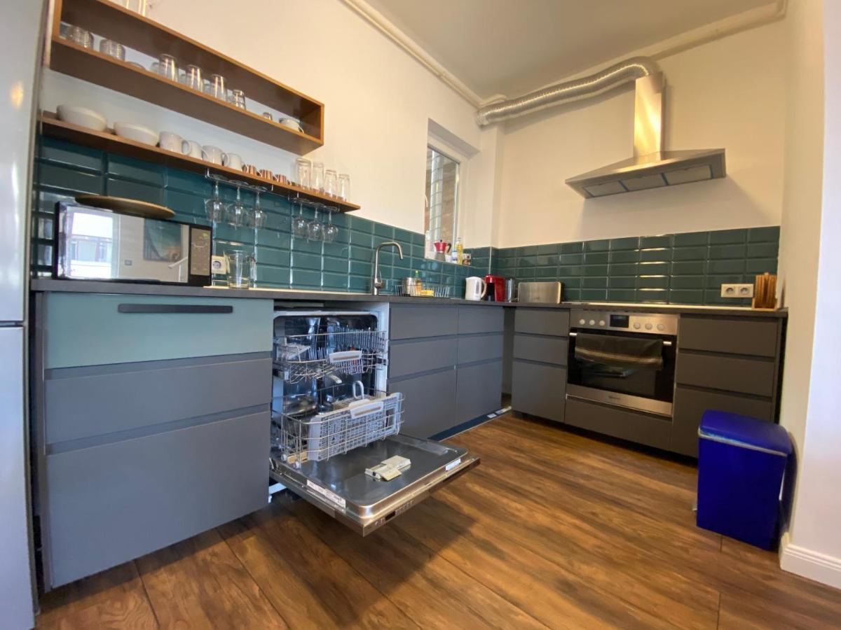2 Bedroom 107 M2 Loft With Balcony Budapest Extérieur photo